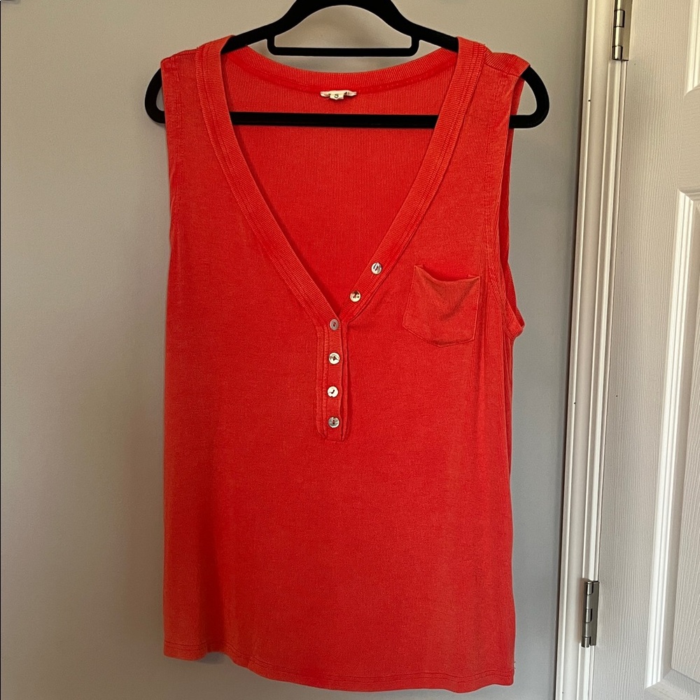 POL Sleeveless V-Neck Button Placket Tank Top in Coral Red